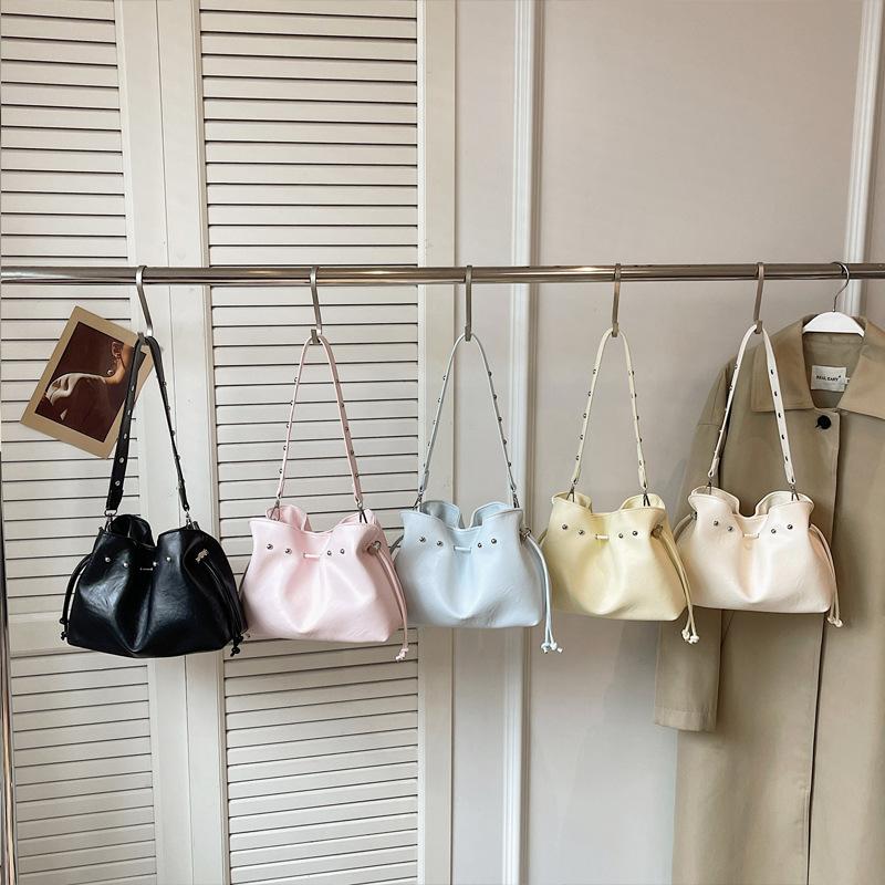 Bolt Small Bag, Water Bucket Bag, Simple Commuter Single Shoulder Crossbody Bag