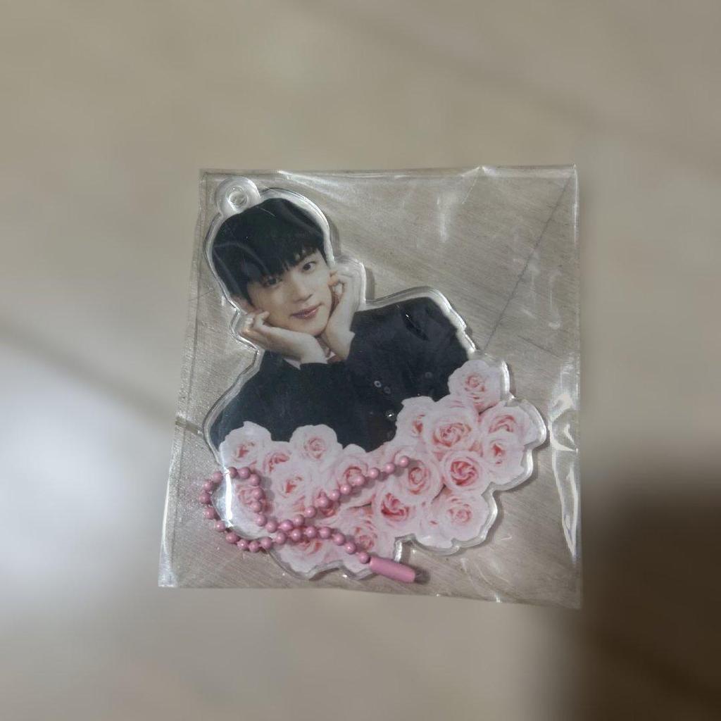 [USED] BTS JIN Acrylic Keychain Korea Exclusive