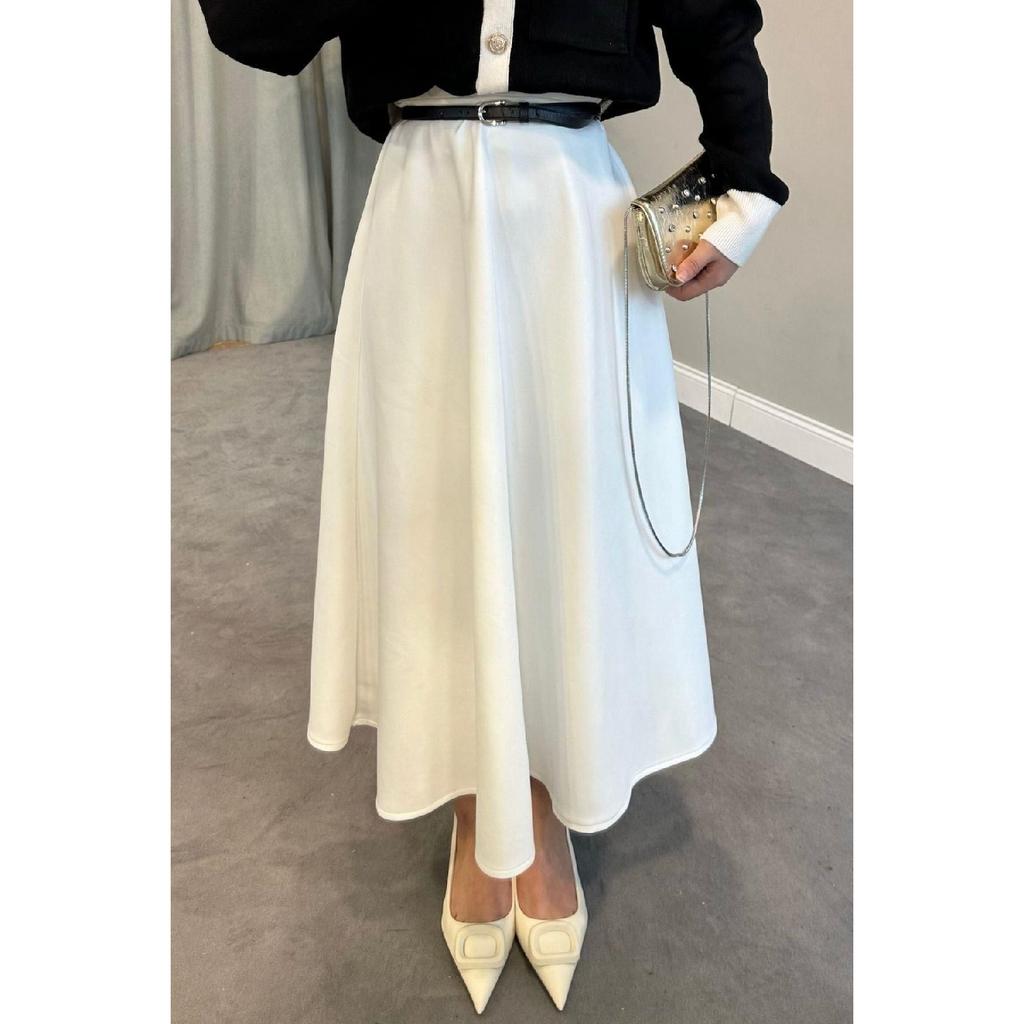 Scuba Skirt Beige