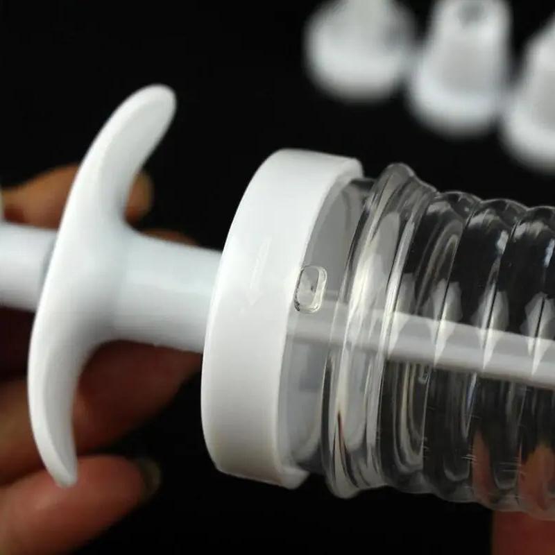 8 stk Kjøkkentilbehør Glasur Sprøytekrem Bakverkverktøy Glasur Sprøytetupp Dyse Penn DIY Bakeutstyr Servise Kakeverktøy