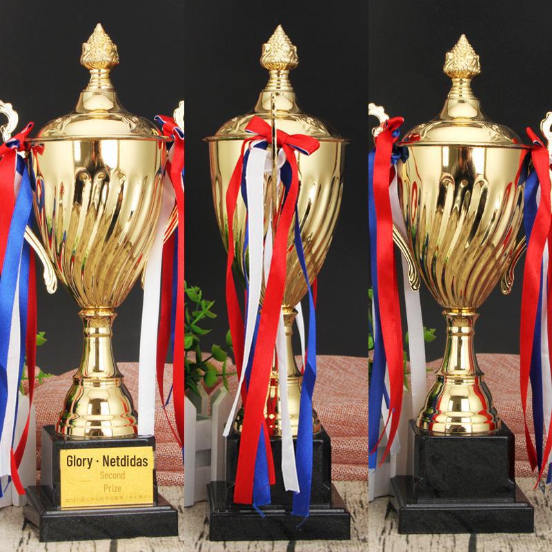 International Metal Sports Trophy: Annual Taekwondo and Pigeon Competition Medal