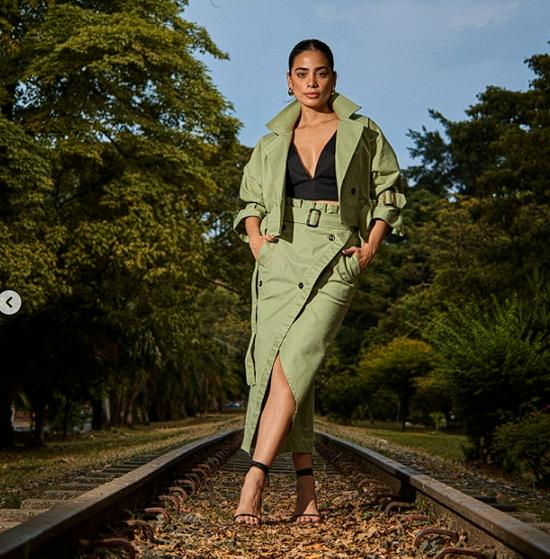 Versatile Buttoned Belt Skirt - European & American Casual Workwear Collection