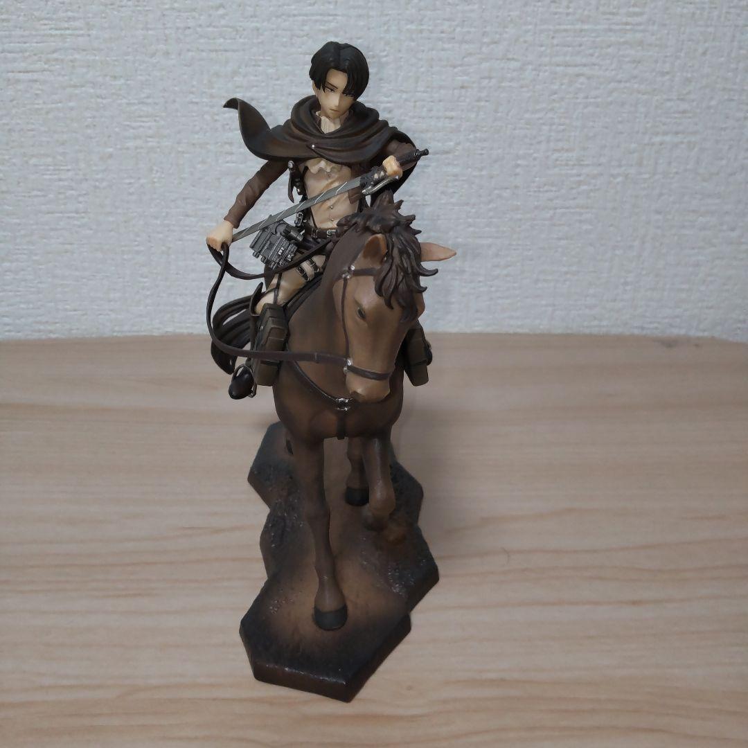 

[Б/У] Атака Титанов Ичибан Кудзи Леви Приз Последнего Шанса