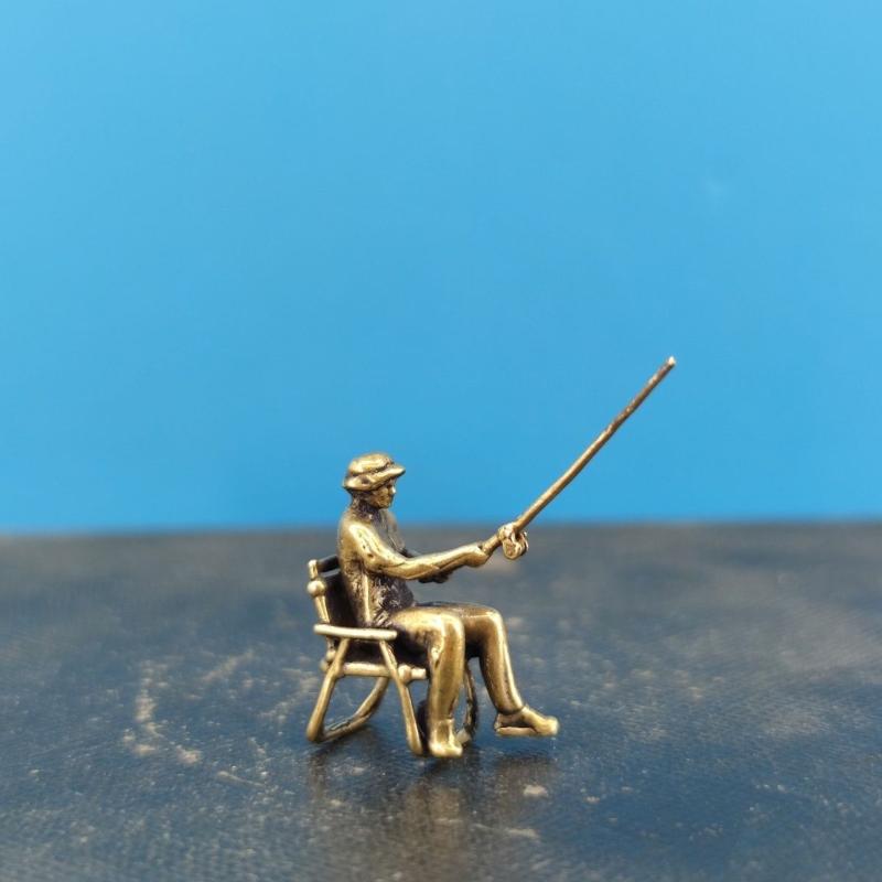 Brass Fisherman Angler Figure 1:64 Scale Mini Doll Model for Micro Landscape Sand Table Desktop Ornament Collection