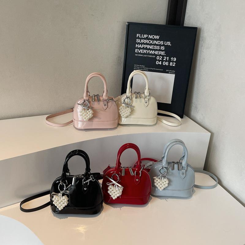 Bag Women 2025 Summer New Fashion Retro Portable Shell Bag Simple Casual One Shoulder Crossbody Bag Women