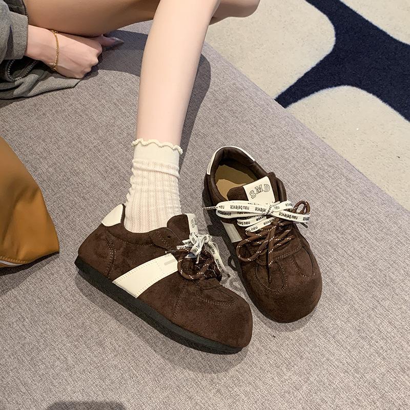 Women's Sneakers Spring Autumn New Lightweight Comfortable Lace Up Casual Shoes Comfortable Vintage Outdoor Non Slip Board Shoes