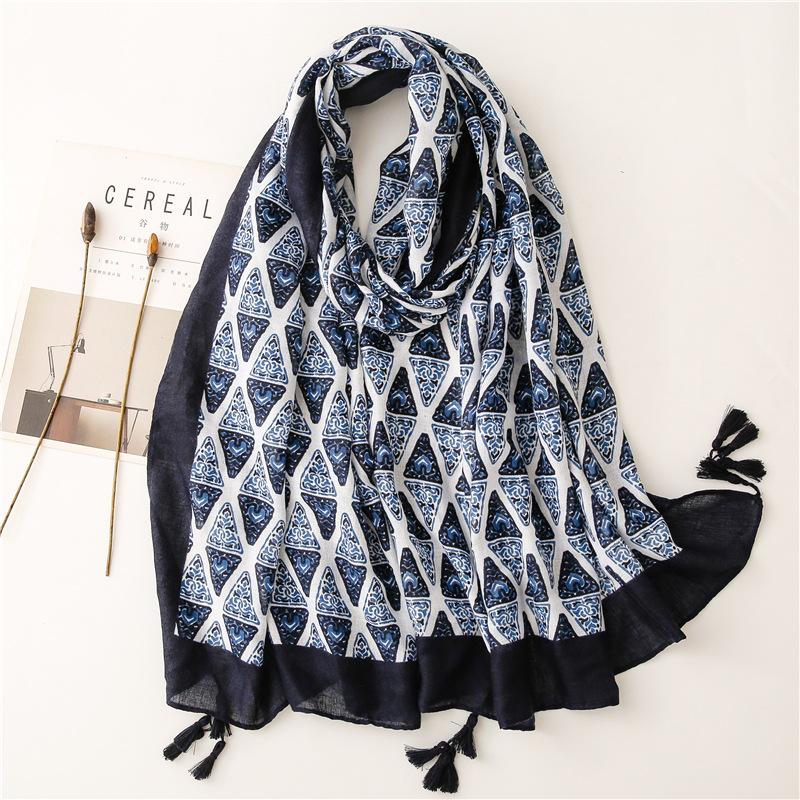 Designer Brand Women Scarf Autumn Printing Cotton Scarves Pashmina Lady Winter Shawls Printing Tassel Beach Hijabs Foulard Pareo