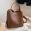 Retro Handbag Women's Bag 2025 New Trendy Korean Bucket Bag Niche Versatile Large-capacity Shoulder Messenger Bag