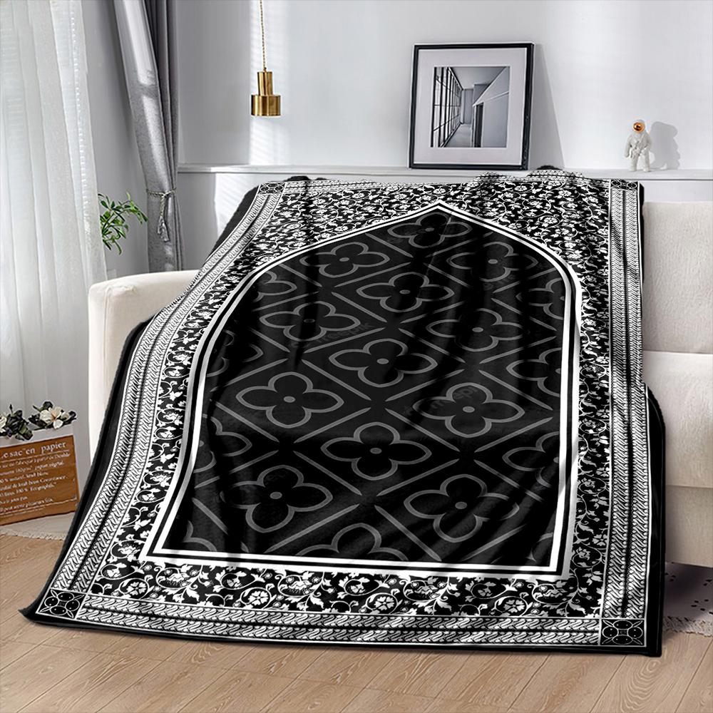 Islam Muslim Theme Print Blanket Warm Soft and Comfortable Home Blanket Islam Four Seasons Shawl Blanket Great Gift for Friends