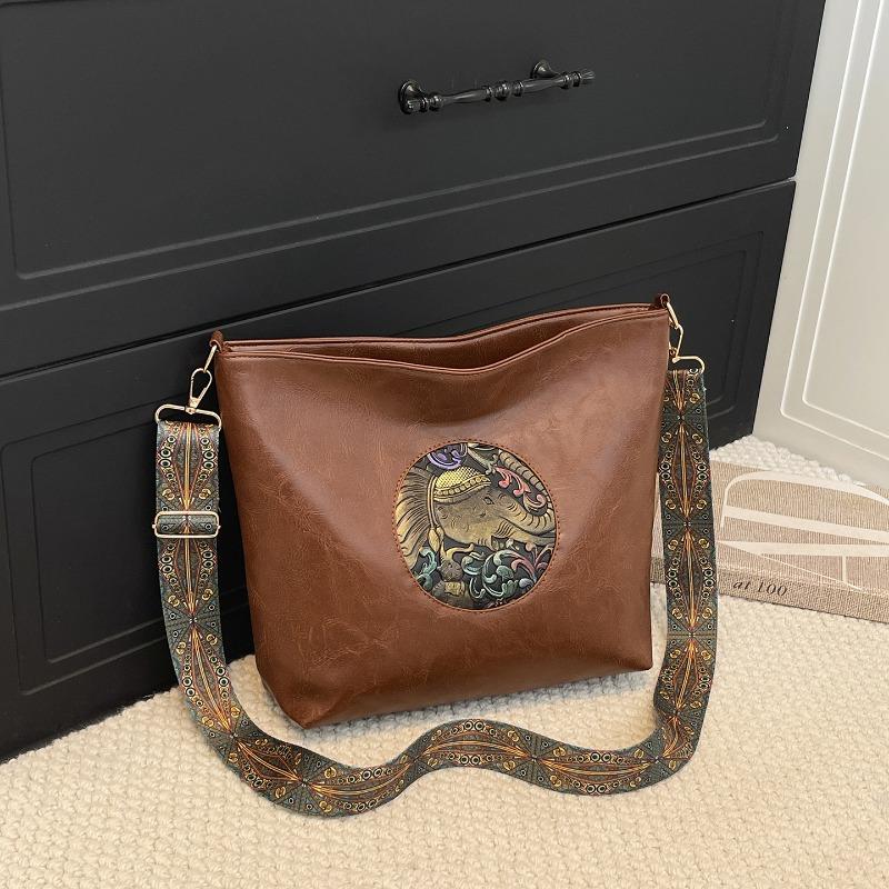 Vintage Elephant Print Crossbody Bag for Women, Boho Leather Shoulder Bag, Adjustable Wide Strap Messenger Purse, Casual Daily Handbag