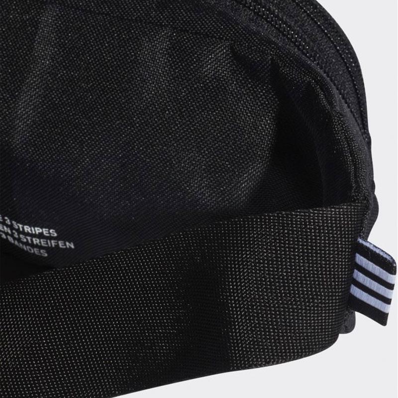black adidas cross body bolsa