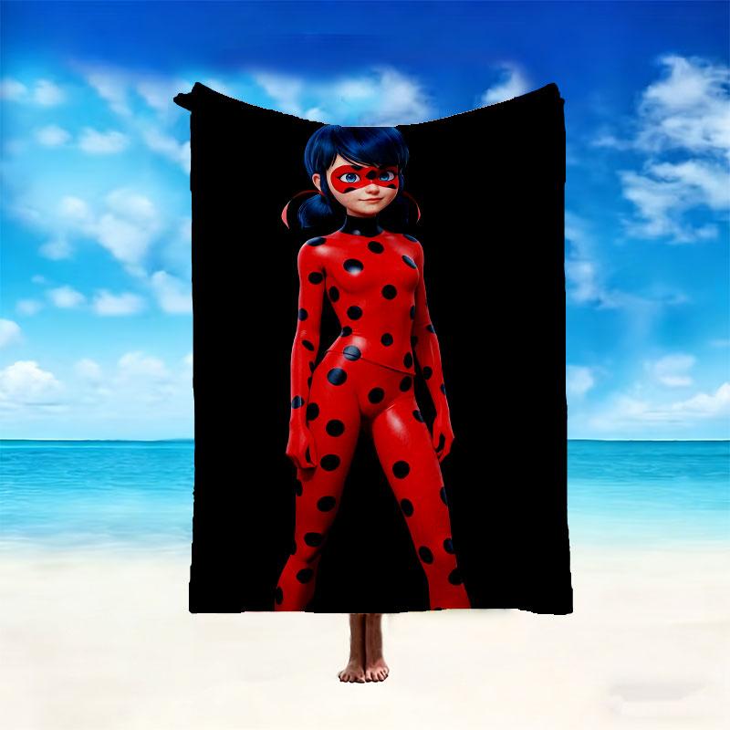 1pz Morbida Coperta Coccinella, Coperta Stampata Leggera e Resistente, Perfetta per Casa, Divano, Letto, Picnic, Viaggio, Ufficio