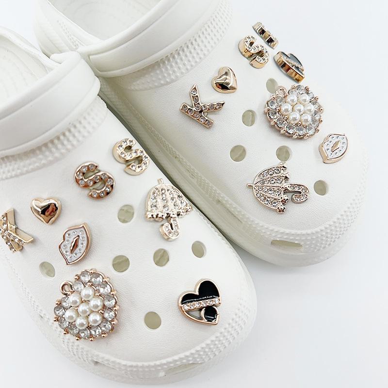 Cartoon Bear 3D Decorative Buckles for Crocs - Detachable Accessories