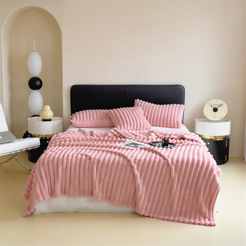 Thickened Coral Fleece Rabbit Fur Nap Blanket