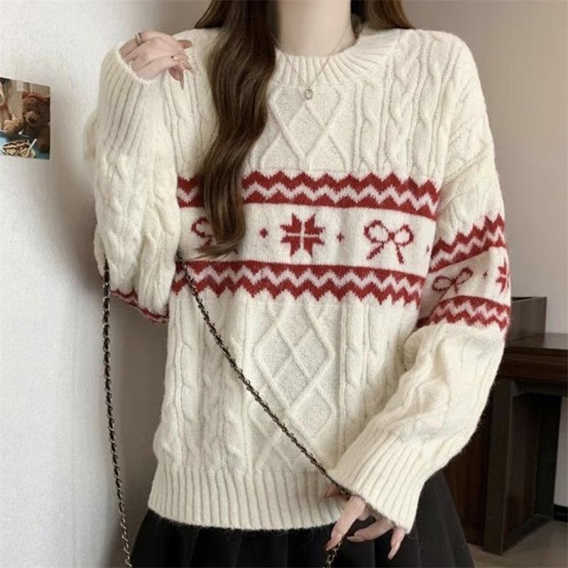 Women's Retro Fair Isle Pure Wool Christmas Sweater - Warm, Loose Fit Jacquard Knit with Round Neck
