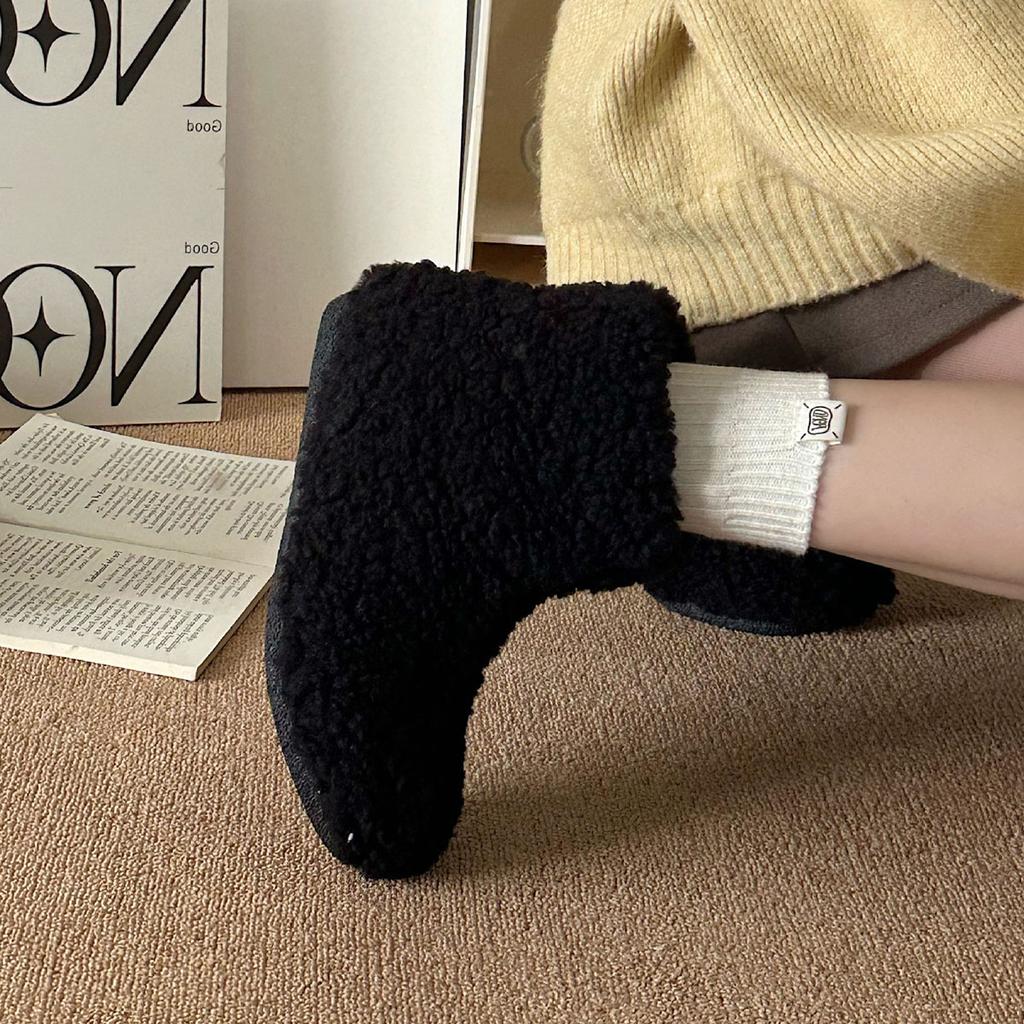 Fashion Retro Flat Snow Boots Women's 2025 New Winter Padded Warm Soft Bottom Cotton Shoes for Women Casual Solid Slip On Fluffy Booties
