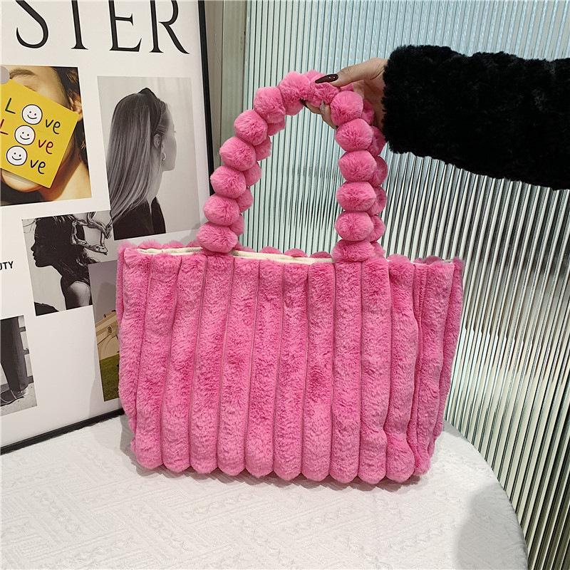 Autumn and Winter Large-capacity Plush Bag, Women's Single-shoulder Tote Bag, Class and Commuting Plush Tote Bag