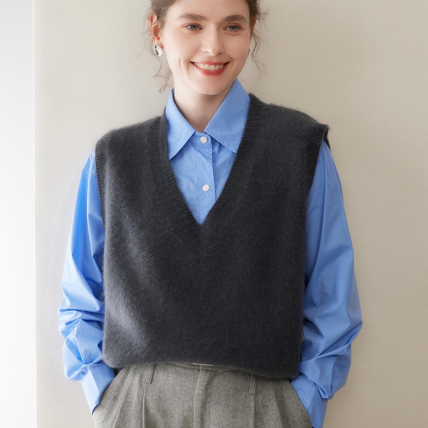Thickened Cashmere V-neck Sleeveless Knit Vest