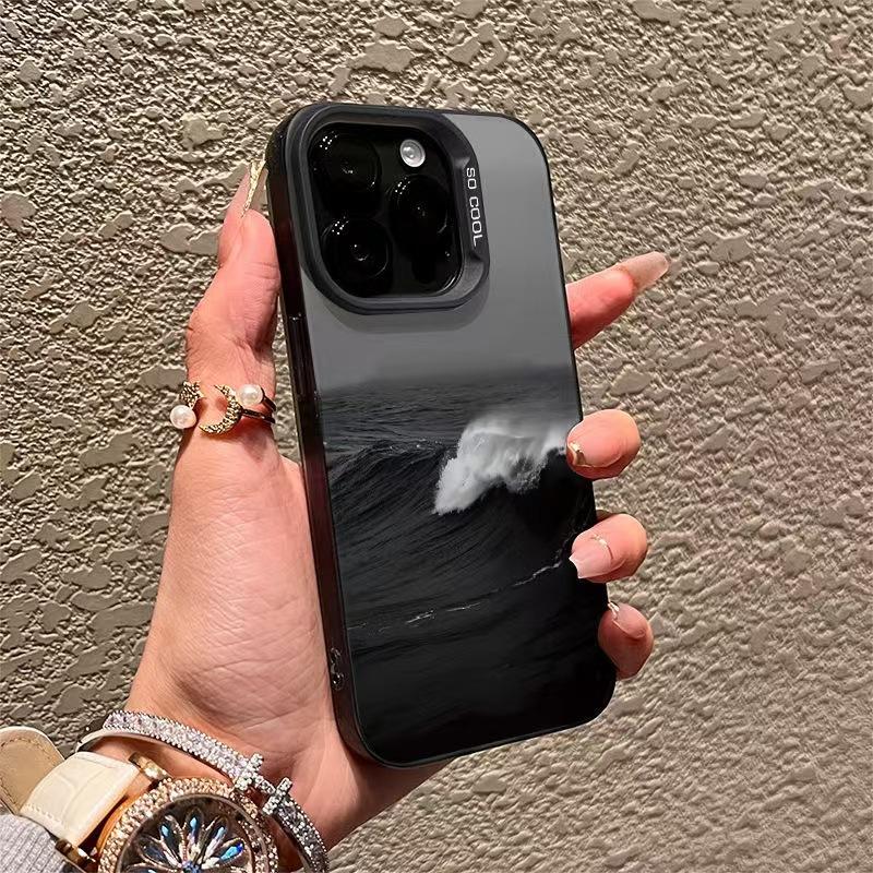 Black and white waves are suitable for Apple 17Promax mobile phone case iPhone16Promax new 15 advanced 14 cool