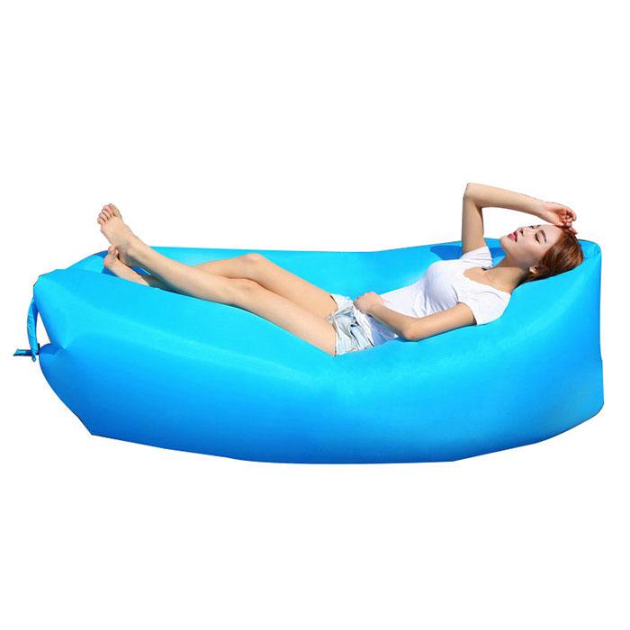 Outdoor Campingbed Luie Tas Opblaasbaar bed Luchtbank Strandmat Draagbaar slaapmatje Lounger Bank Picknick Luchtbed Slaapmat Waterdicht