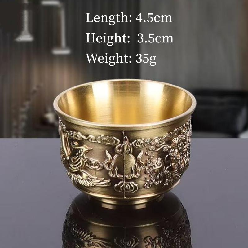 European Vintage Wine Glasses,Carved Mini Spirit Vodka Cup,Bronze Alloy Portable Spirits Goblet,Wedding Decoration, 30ml,1pcs