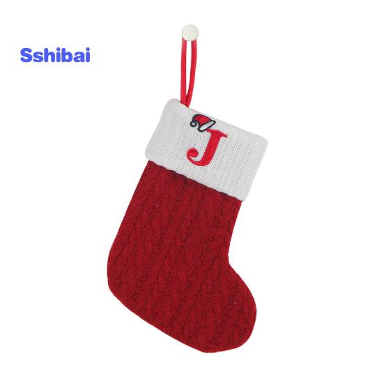 Kalėdinės kojinės, išsiuvinėtas laiškas su pakabinama virve, puikaus darbo kalėdinės kojinės, šventinis kalėdinis papuošimas