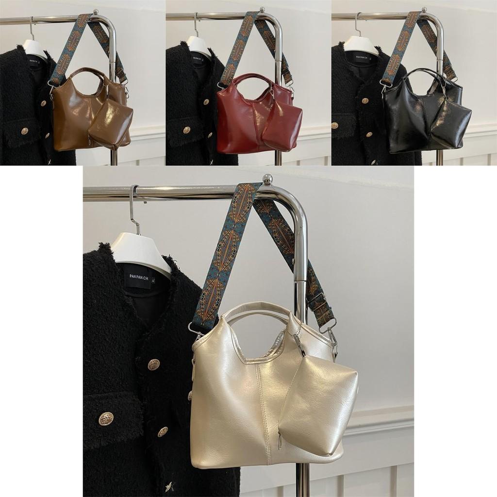 Stylish Large Capacity Bucket Bag For Women With Beautiful Design Versatile Handbag