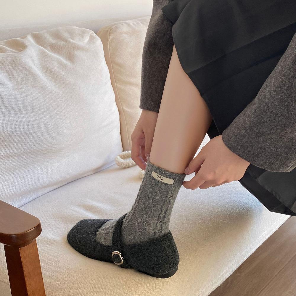 Cloth Lable Winter Socks Thick Twist Striped Socks Warm Women's Socks