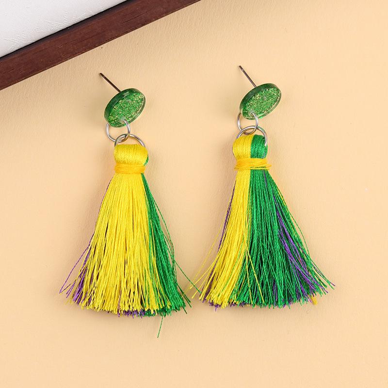 Boucles d'oreilles Masque Boucles d'oreilles Confortables en Acrylique Boucles d'oreilles Couronne Intriquées Pour Fête de Carnaval Célébration de Festival Femme