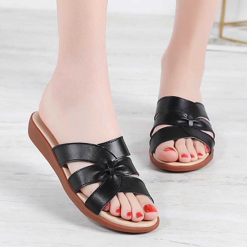 New Cowhide Mother Slippers for Women In Summer Soft Sole Outdoor Wear Pregnant Women's Medium-old Large Size Flat Ladies' Slippers