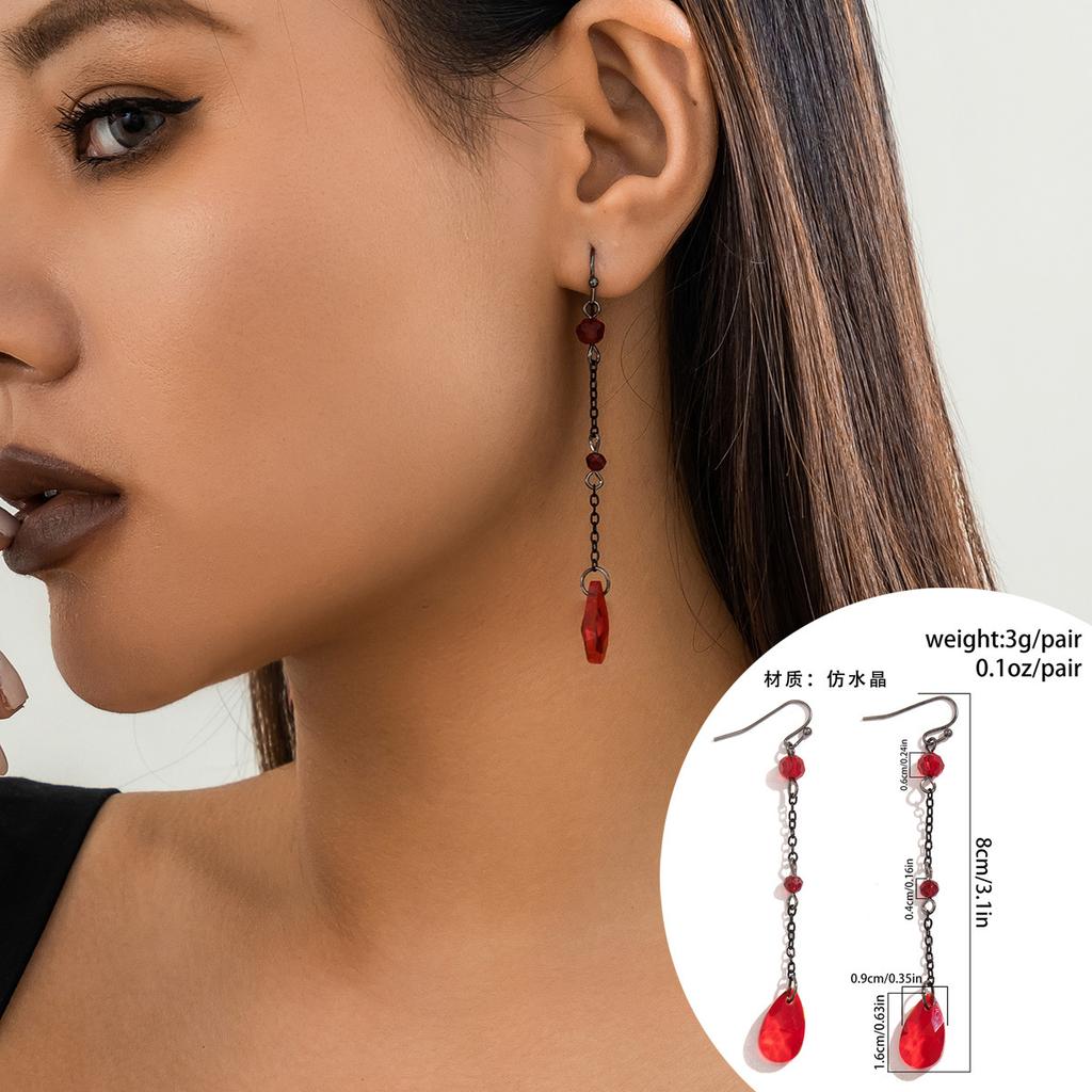 Vintage Gothic Blood Dripping Tassel Necklace Female, Simulation Blood Crystal Pendant Chain Clavicle Necklace