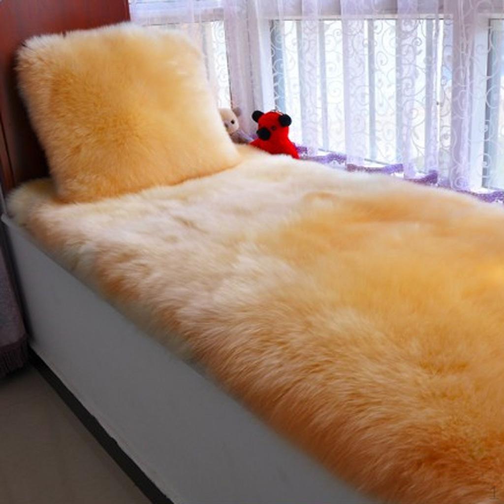 Мягкая накладка на сиденье из искусственного меха Gold Tan 990₽