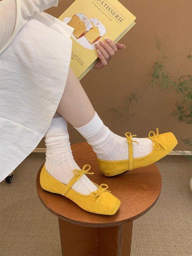

Туфли Мэри Джейн квадратный носок мелкий вырез бант внутренняя платформа темперамент светская львица вечерний стиль замшевые балетки одинарные туфли женские 40 жёлтый