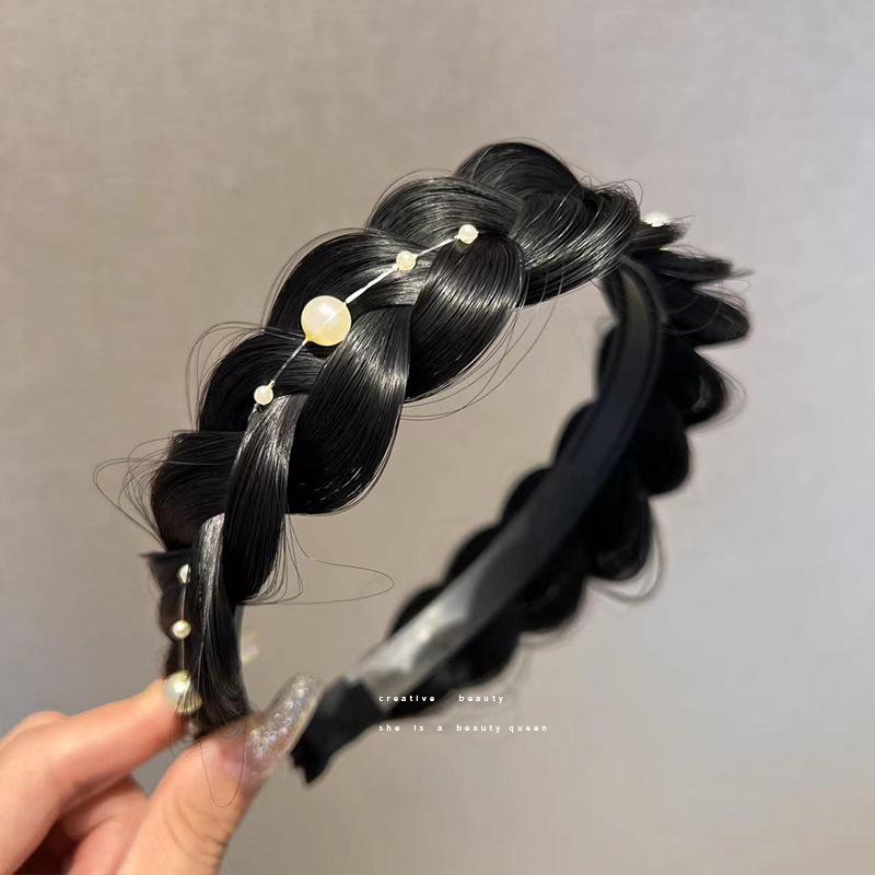 Pearl Fishbone Braid Non-Slip Fluffy Headband - Versatile Age-Reducing Hair Accessory