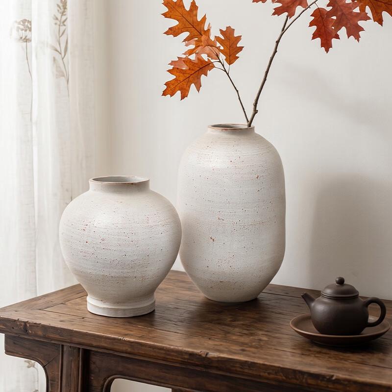 Shangqi Handmade Matte Textured Ceramic Vase