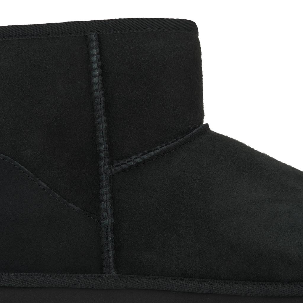 UGG Classic Mini Boot Black Men Sneakers 1002072-BLK
