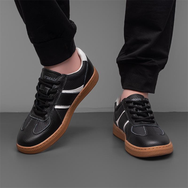 Neue Schuhe für Herren Echte Leder Freizeitschuhe Atmungsaktiv Mode Flach Skateboard-Schuhe Street Cool Sneaker