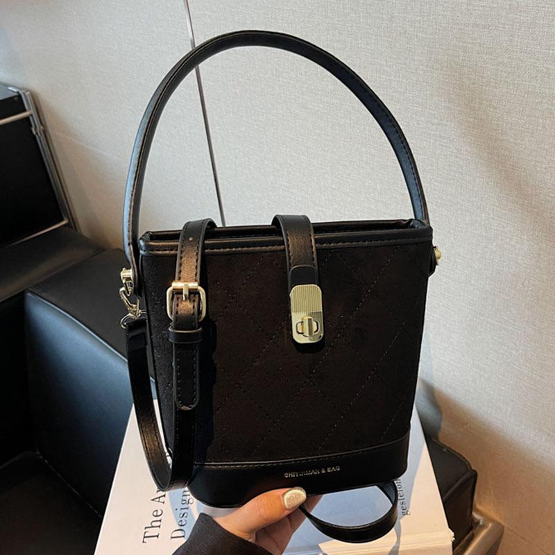 Frosted Retro Small Bag Women's Autumn and Winter Versatile Shoulder Messenger Bag Popular Bucket Bag