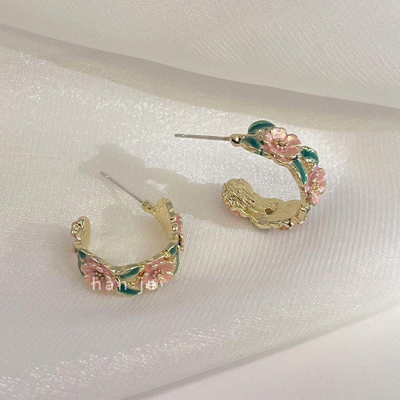 Romantic French Drip Glaze Flower C-Shaped Stud Earrings For Women  Light Luxury High-End Earrings