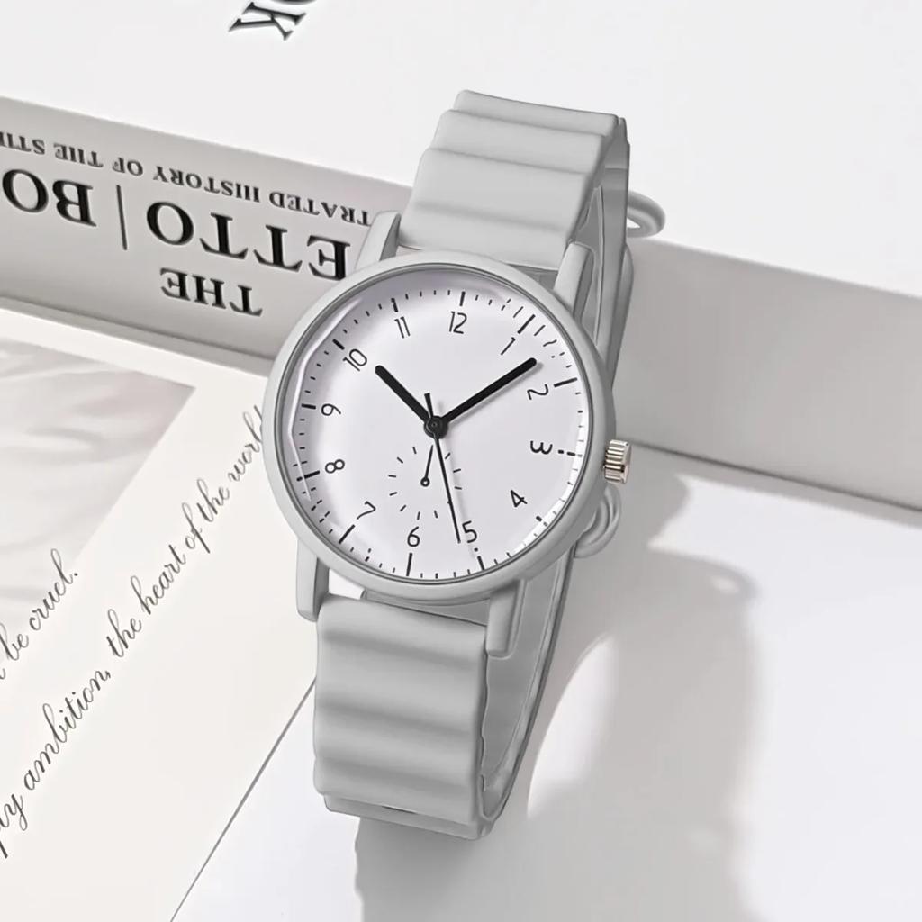 Fashion Jelly Color Women Watch Creative Wave Shaped Silicone Strap Quartz Wristwatch Girls Clock Gift Relogio Feminino Reloj