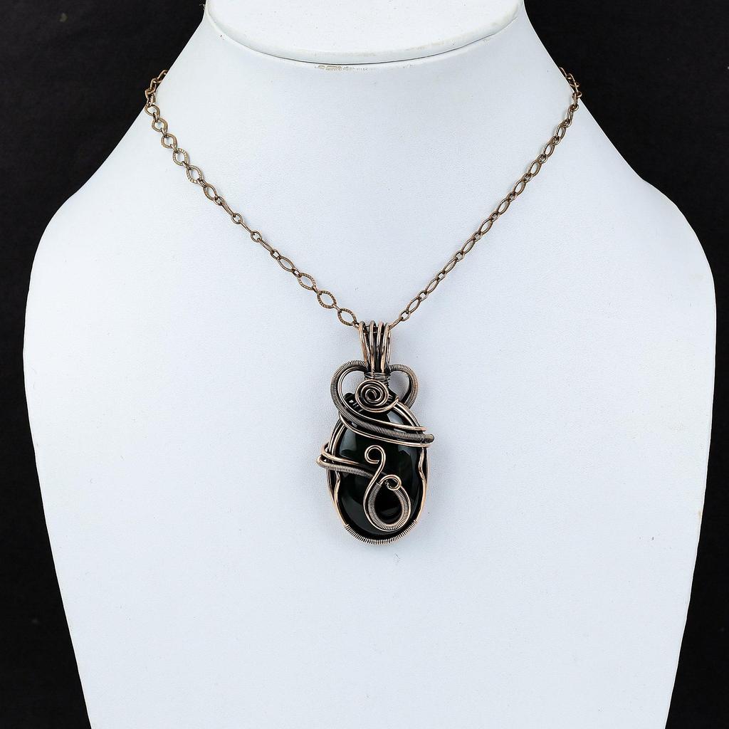 Fantastisk Svart Onyx Ädelsten Handgjorda Smycken Ren Koppartråd Omlindad Hänge