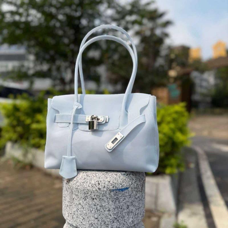 Kiikii Kelly soma jauna PVC želejas