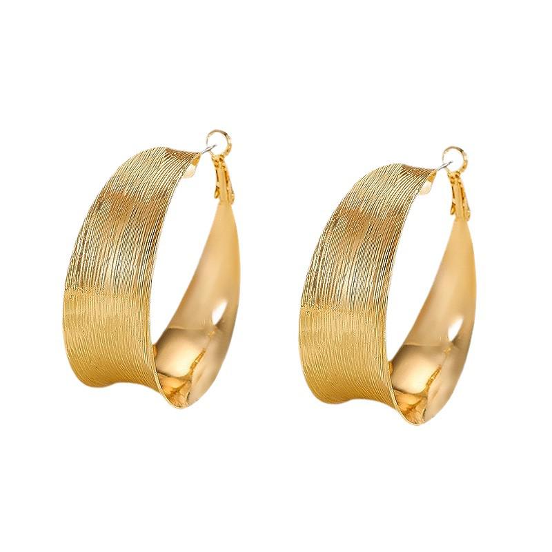 Brincos Femininos com Textura de Metal Escovado Inspirados em Vintage – Design Europeu & Americano