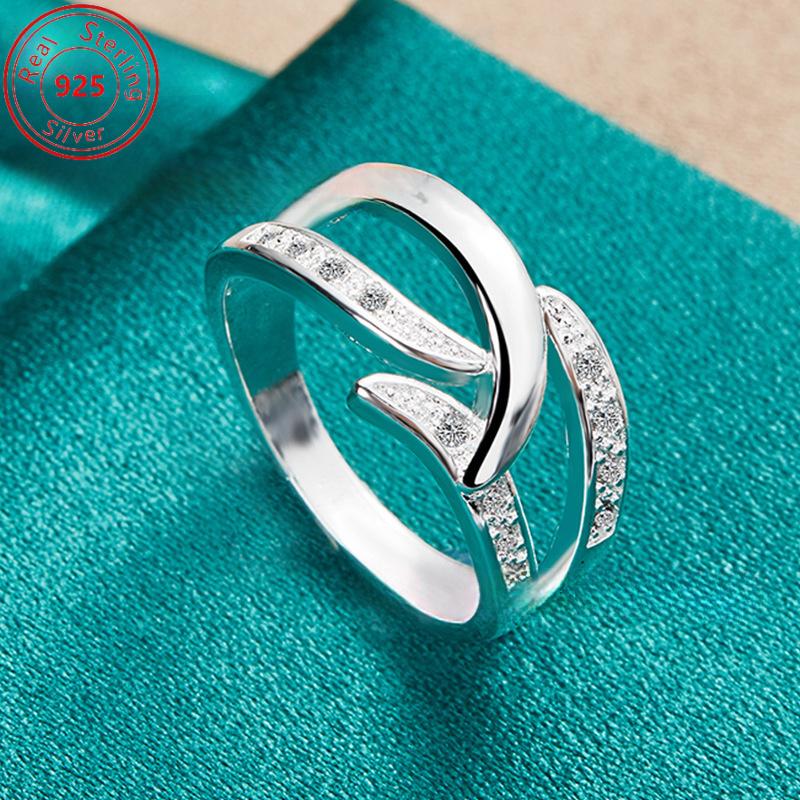 Pure Silver Geometric Synthetic Zircon Ring, Hypoallergenic, Suitable for Daily and Party Wear, Trendy and Charming Gift