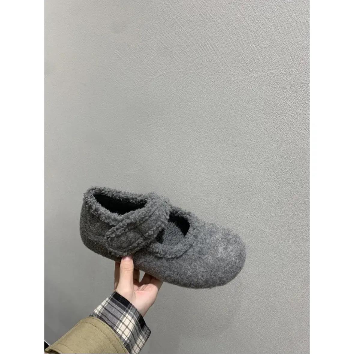 

Ретро замшевые туфли Мэри Джейн на скрытой платформе женские 2024 зимние на маленьком высоком каблуке плюшевые теплые пушистые хлопковые одинарные туфли 40 светло-серый