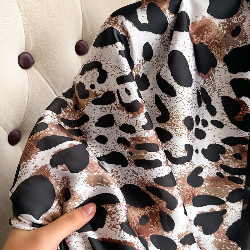 Summer Silk Scarf Female Imitation Silk Printing Long Scarf Lijing Forging Thin Shawl With Decorative Leopard Print Beach Towel