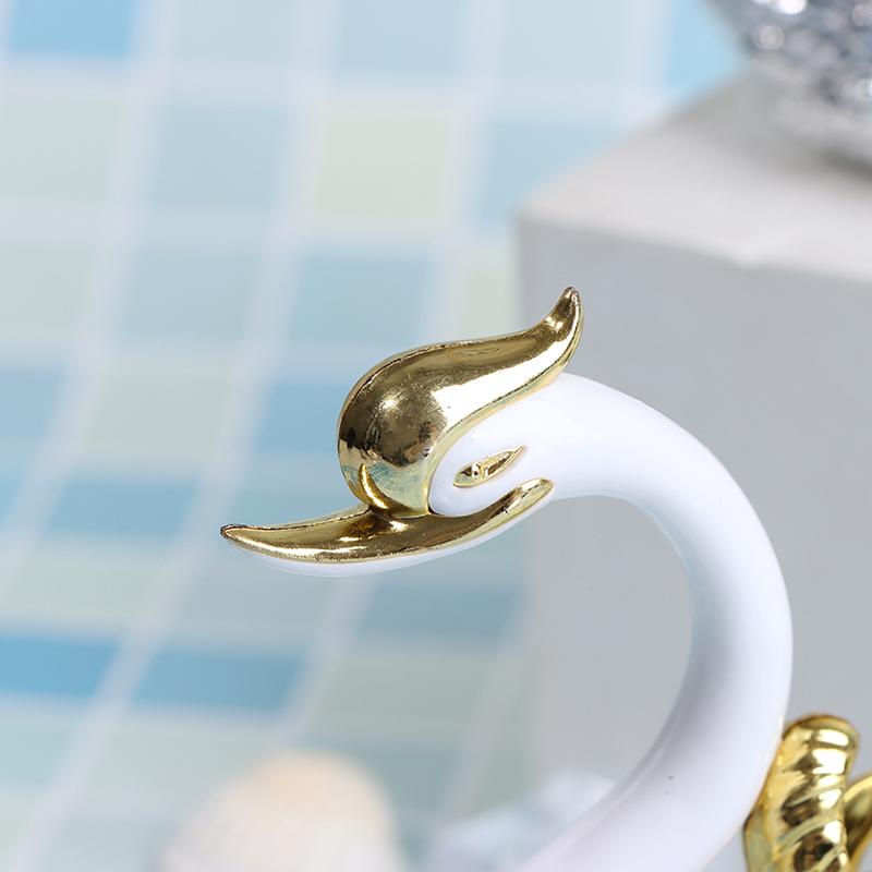 2ks Romantický Crown Swan Cake Topper Dort Dezert Dekor na pečení Dekorační potřeby