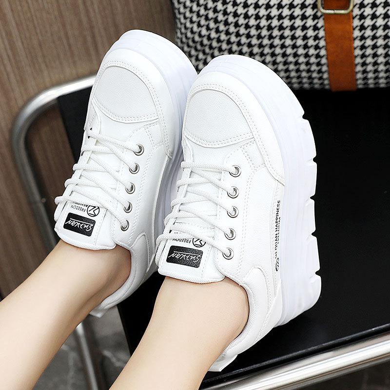 W3676 nové malé bílé boty zvýšené v létě a na podzim na silné podrážce studentské odolné proti opotřebení ležérní všestranné prodyšné plátěné boty