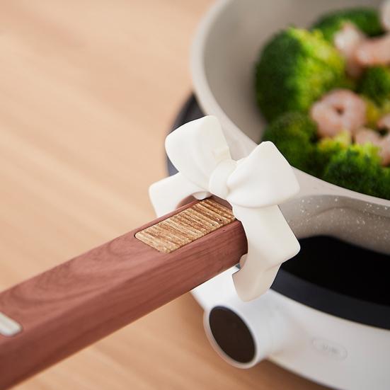 Spatelhållare för gryta Silikonskedstöd Rosettdesign Klämma Spatelstöd Gryta Panna Hållare för matlagning Håller köksbänken ren