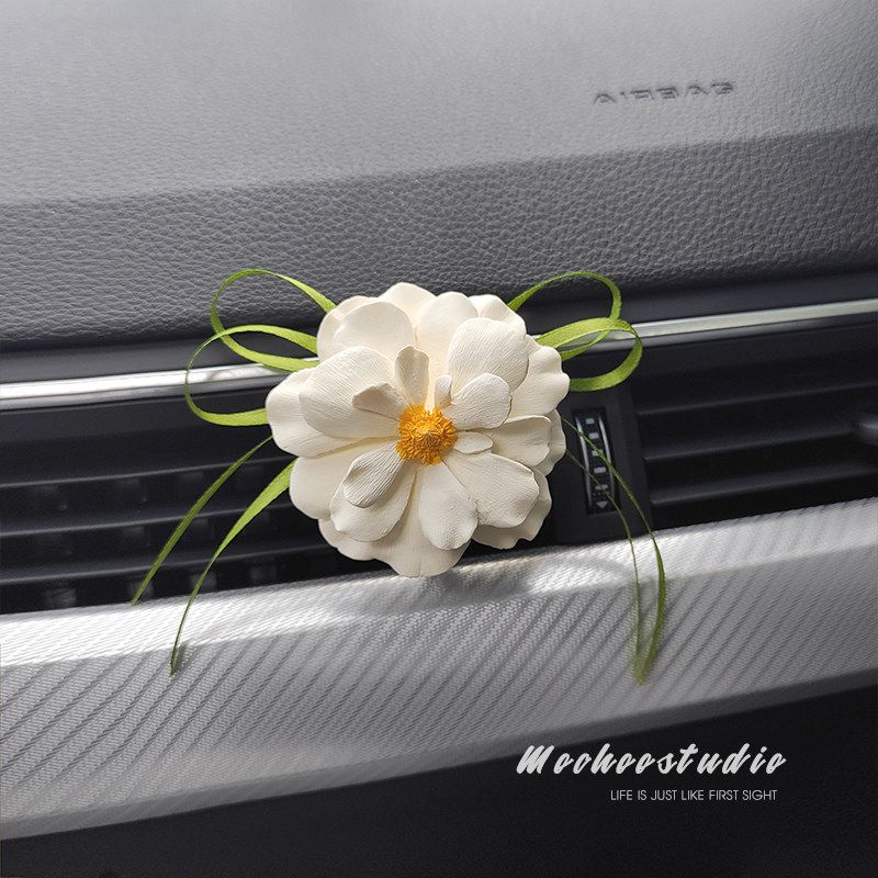 

Car Air Vent Perfume, Fresh Floral Fragrance, In-Car Light Scent Diffuser Stone, Romantic Gift for New Car Owners Flower Air Outlet Clip + Miss Coco Essential Oil
